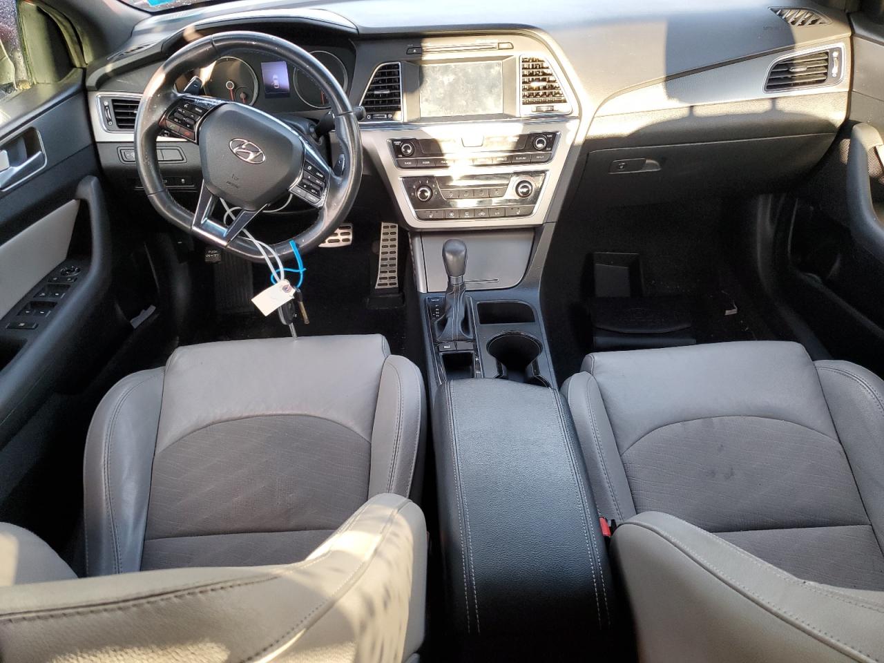 HYUNDAI SONATA SPORT