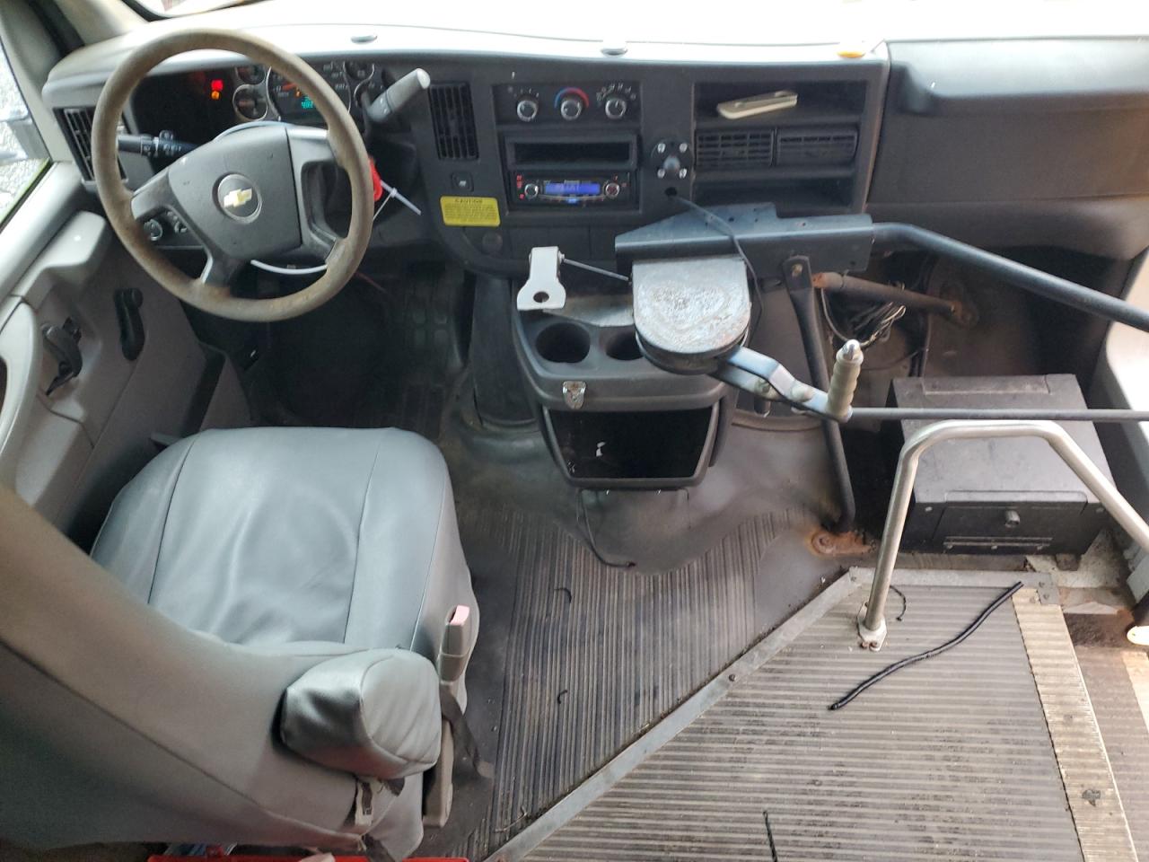 Lot #3273768359 2012 CHEVROLET MINOTOUR G3500