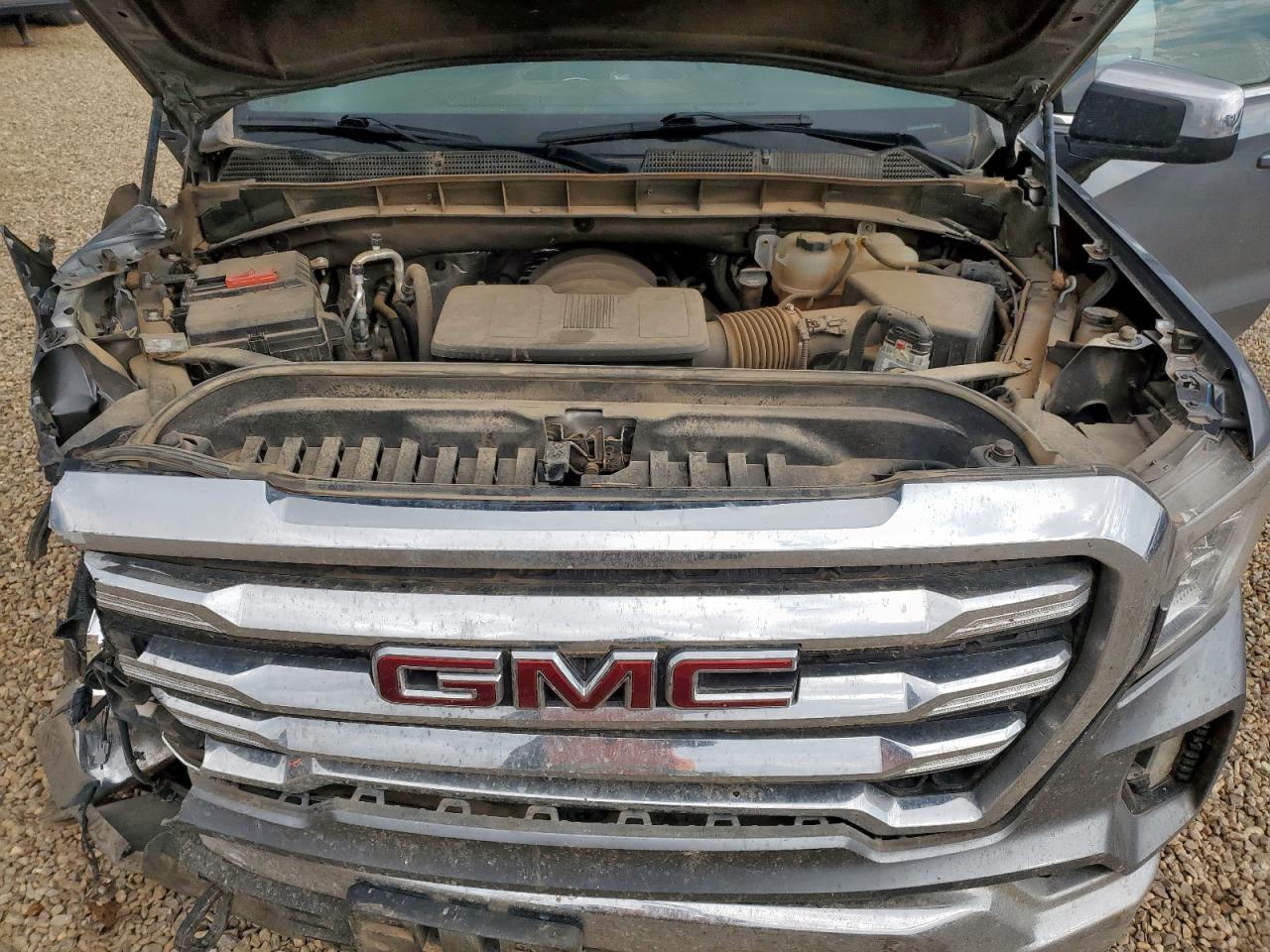 GMC SIERRA 1500 K1500 SLE