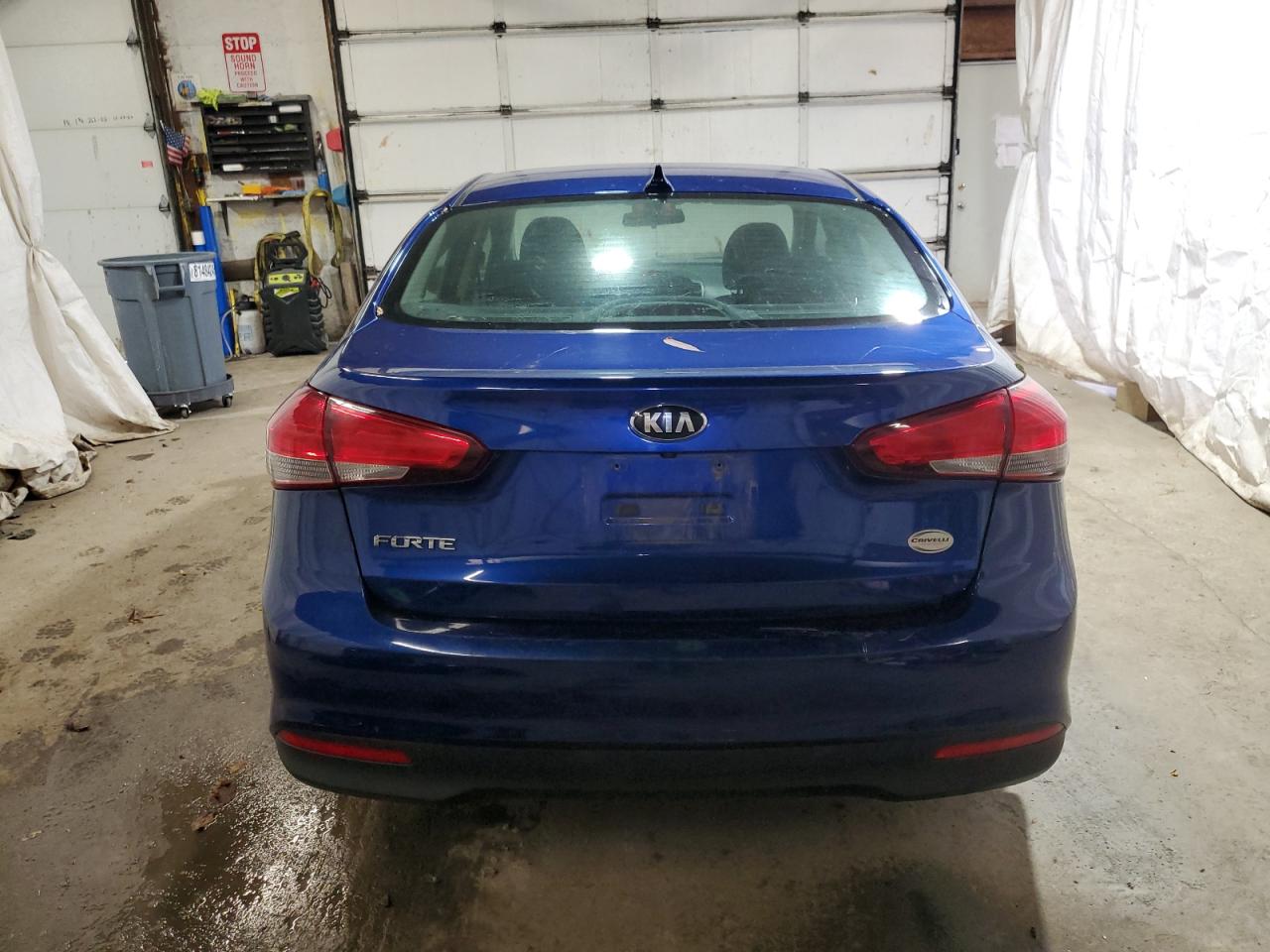 Lot #3301962554 2017 KIA FORTE LX
