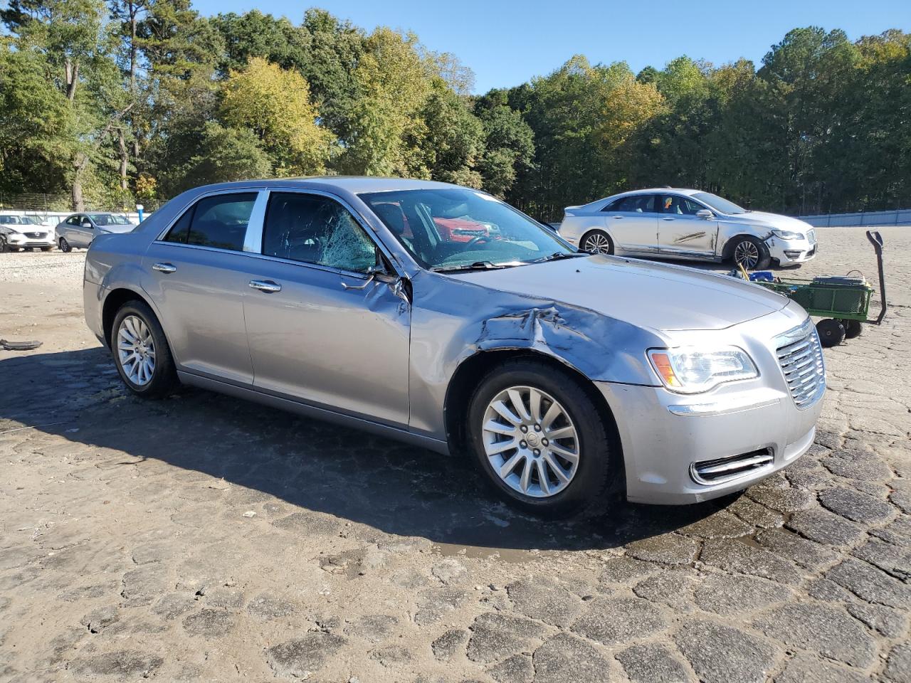 CHRYSLER 300