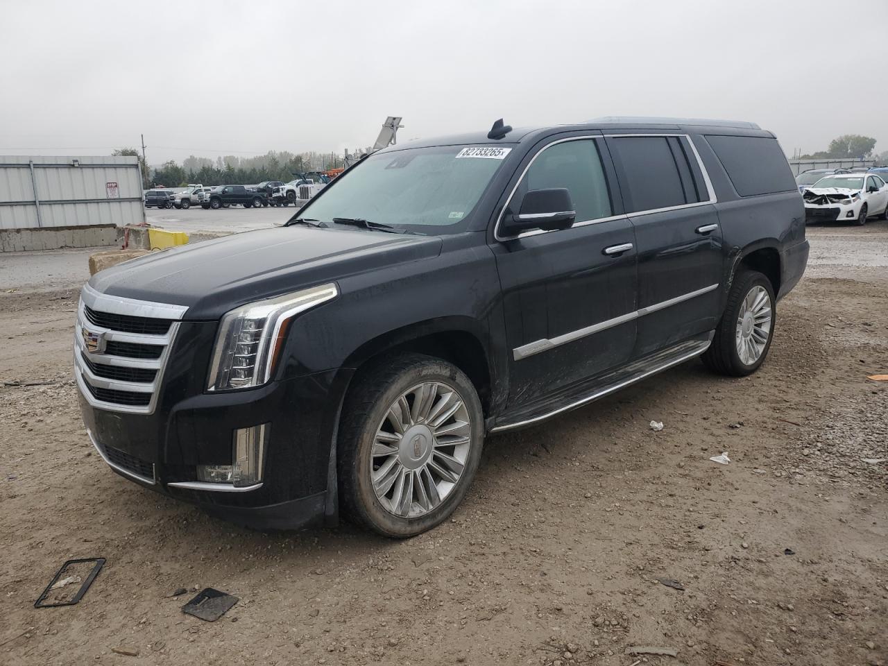 CADILLAC ESCALADE ESV LUXURY