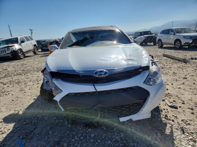 2015 HYUNDAI SONATA HYB - KMHEC4A44FA132490