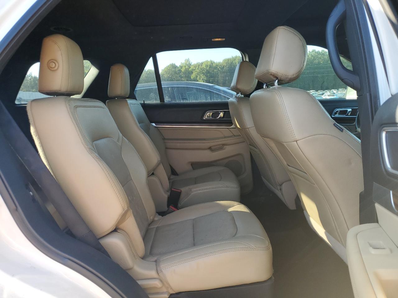 FORD EXPLORER LIMITED