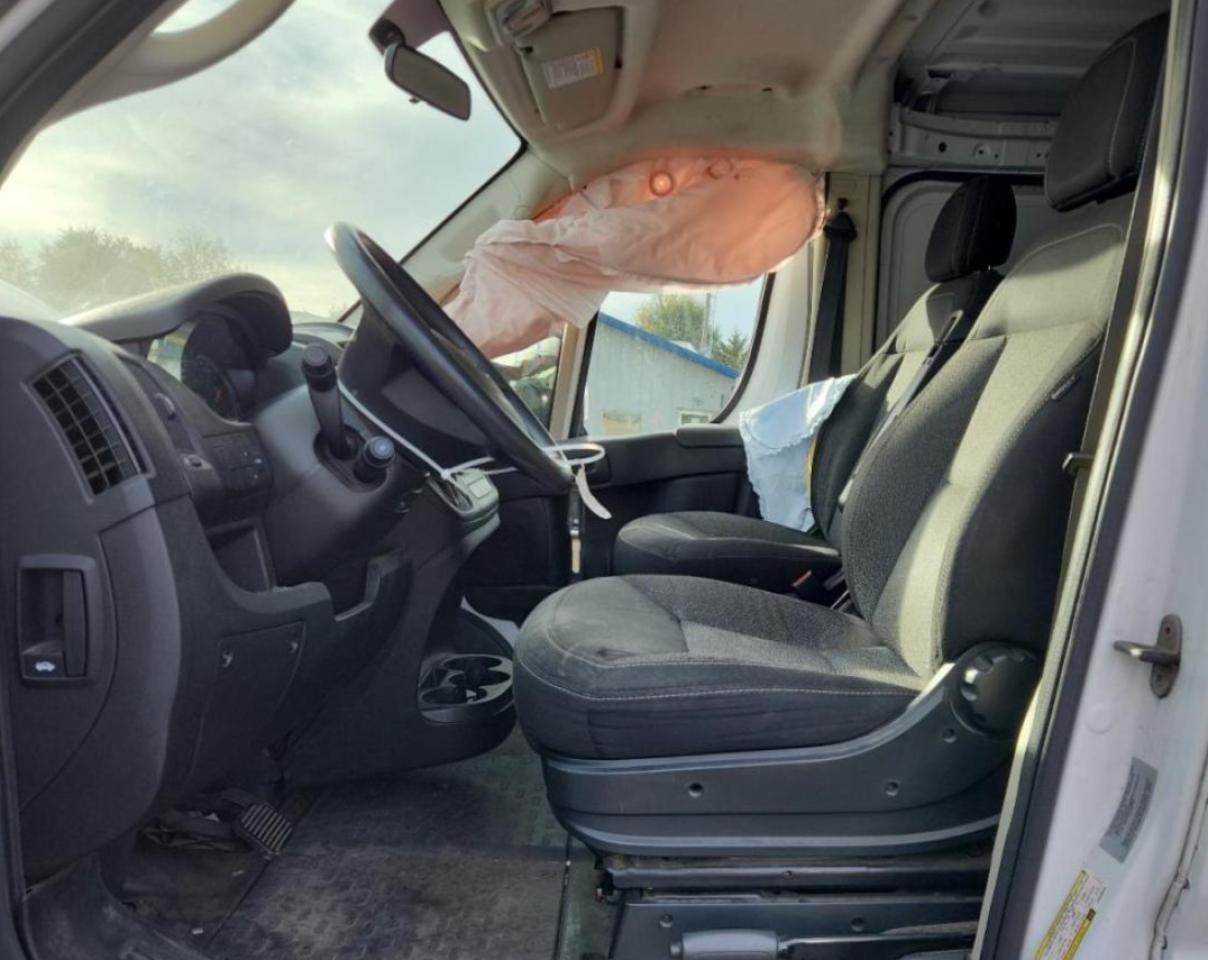 RAM PROMASTER 1500 STANDARD