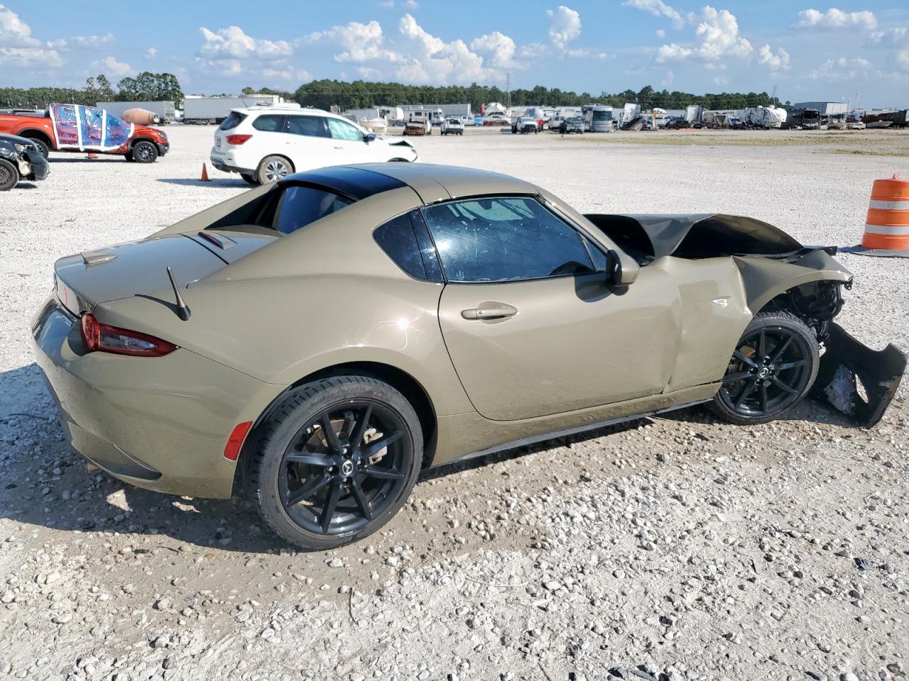 MAZDA MX-5 GRAND TOURING