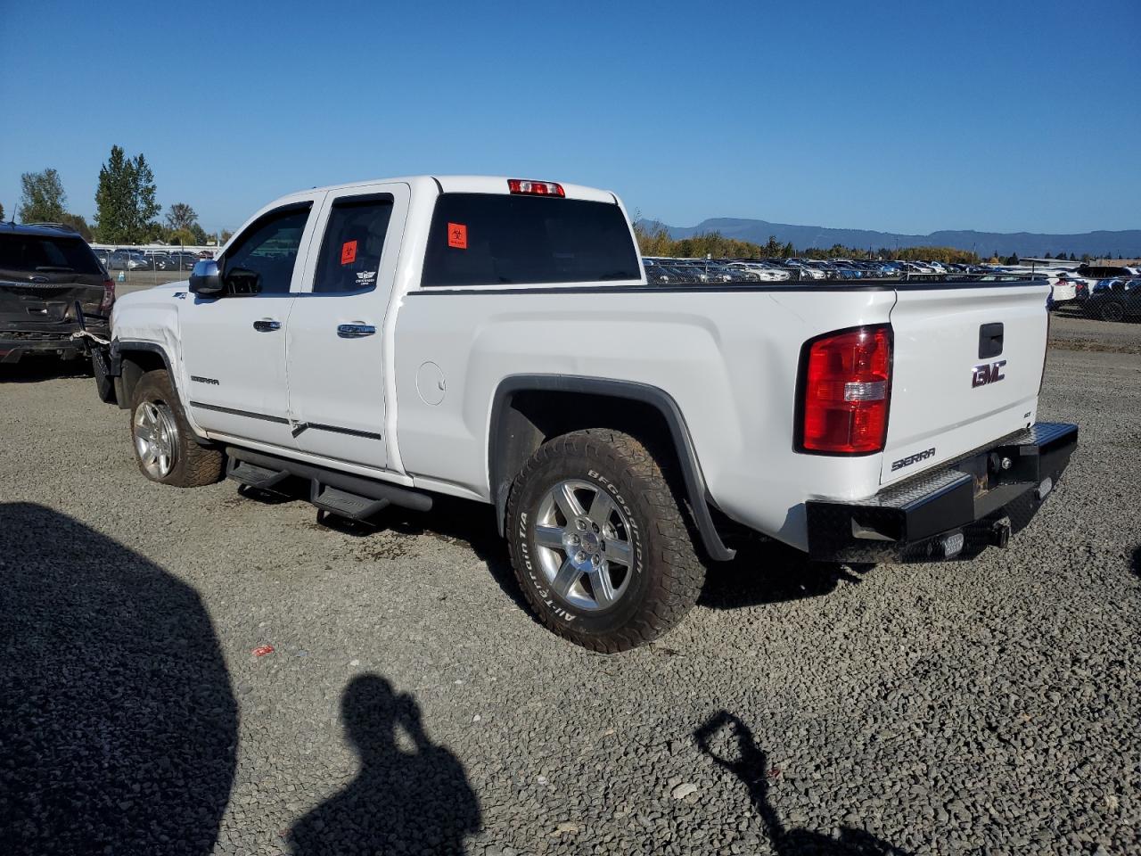 GMC SIERRA K1500 SLT