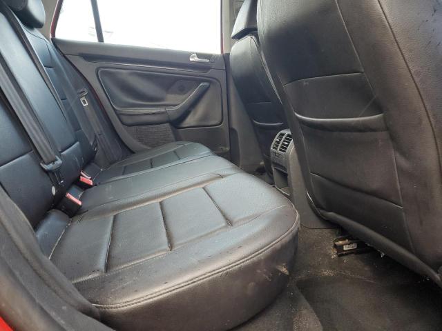 2011 VOLKSWAGEN JETTA S - 3VWPX8AJ7BM668374