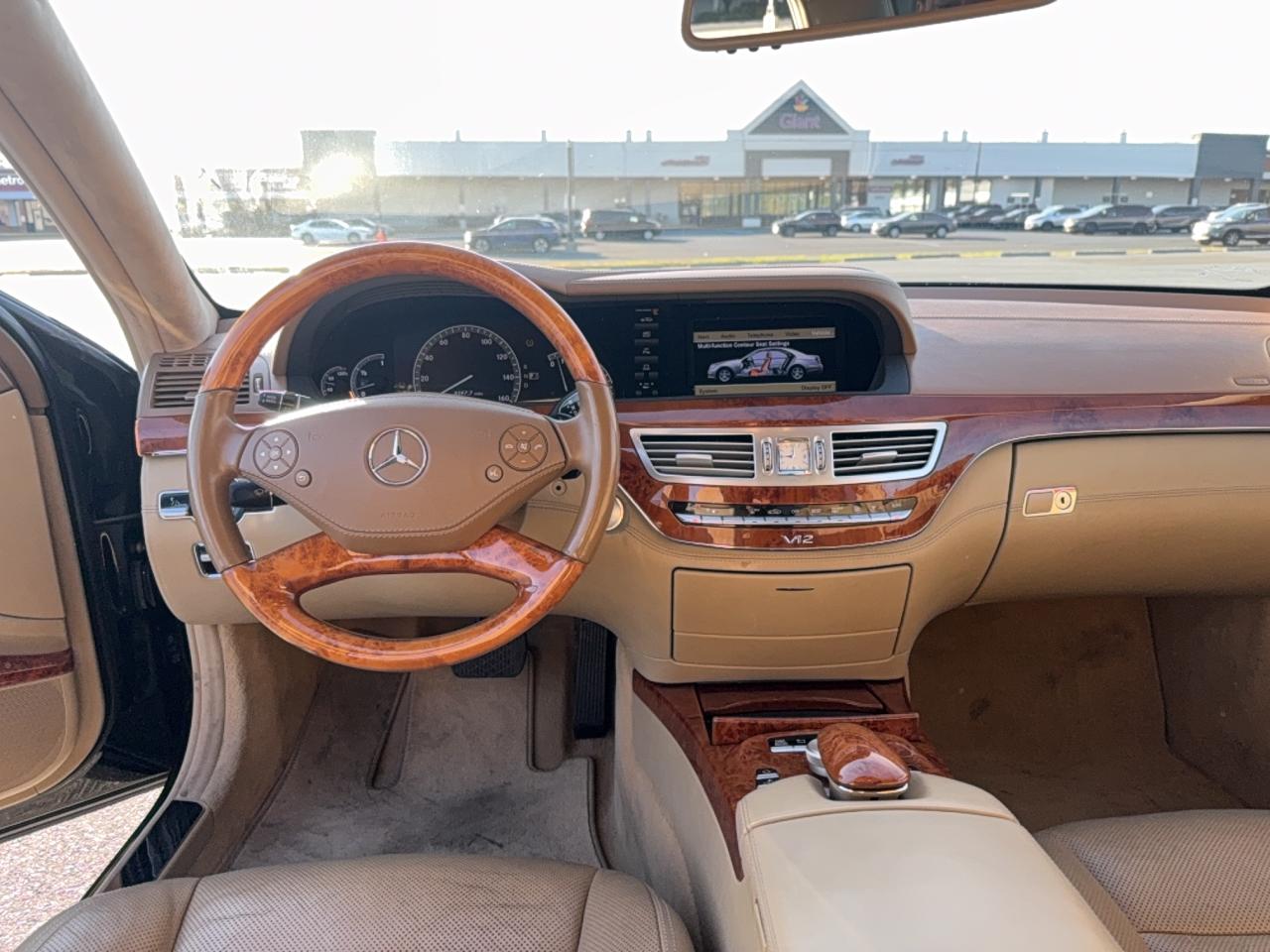 MERCEDES-BENZ S-CLASS 600