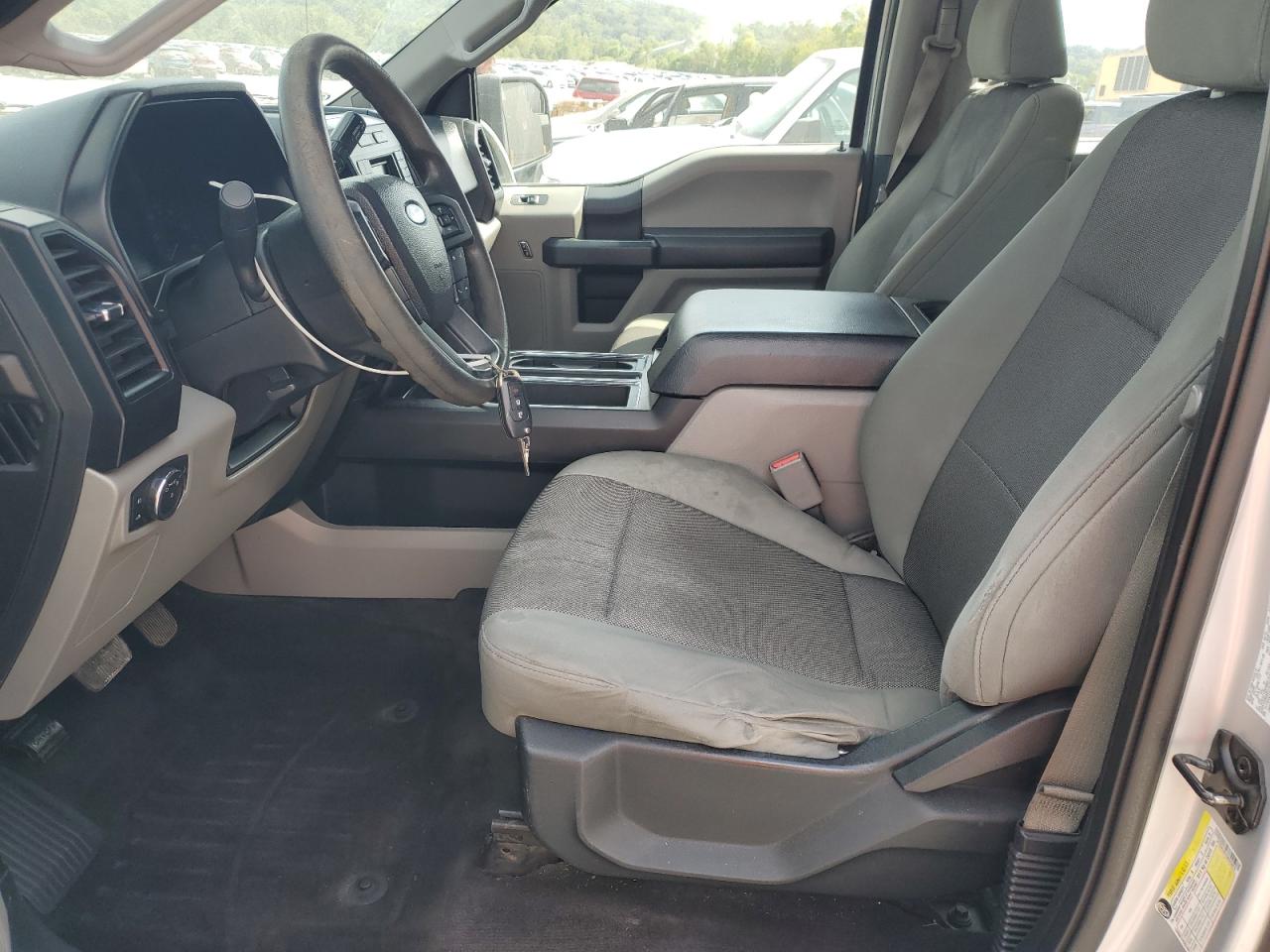 FORD F-150 SUPERCREW