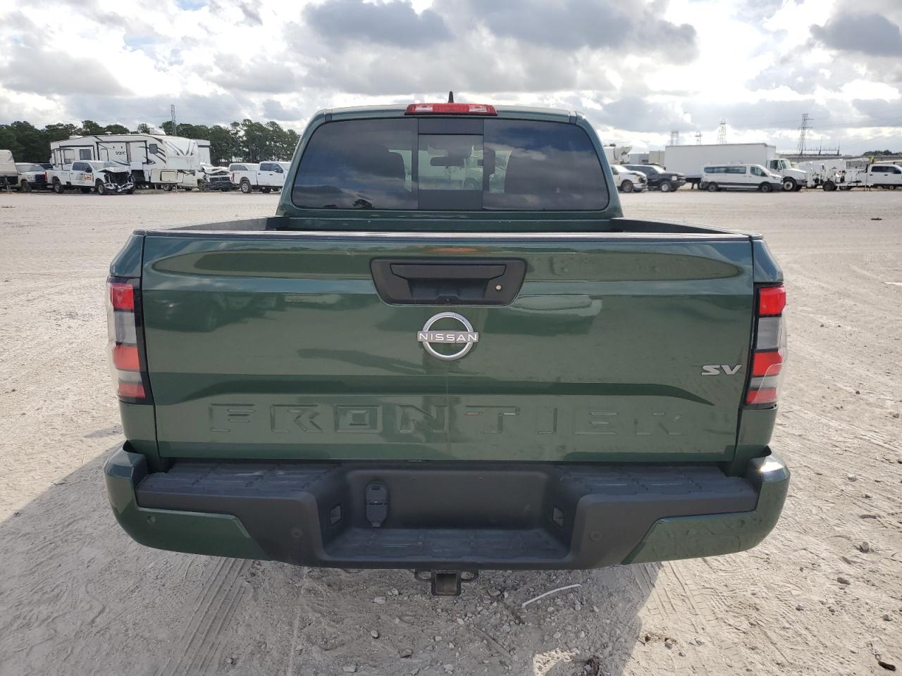 NISSAN FRONTIER S
