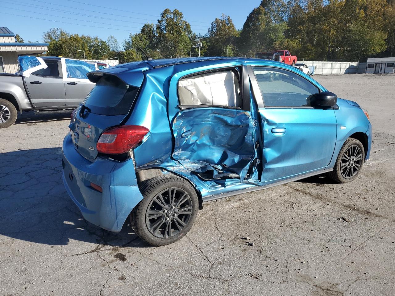 MITSUBISHI MIRAGE LE