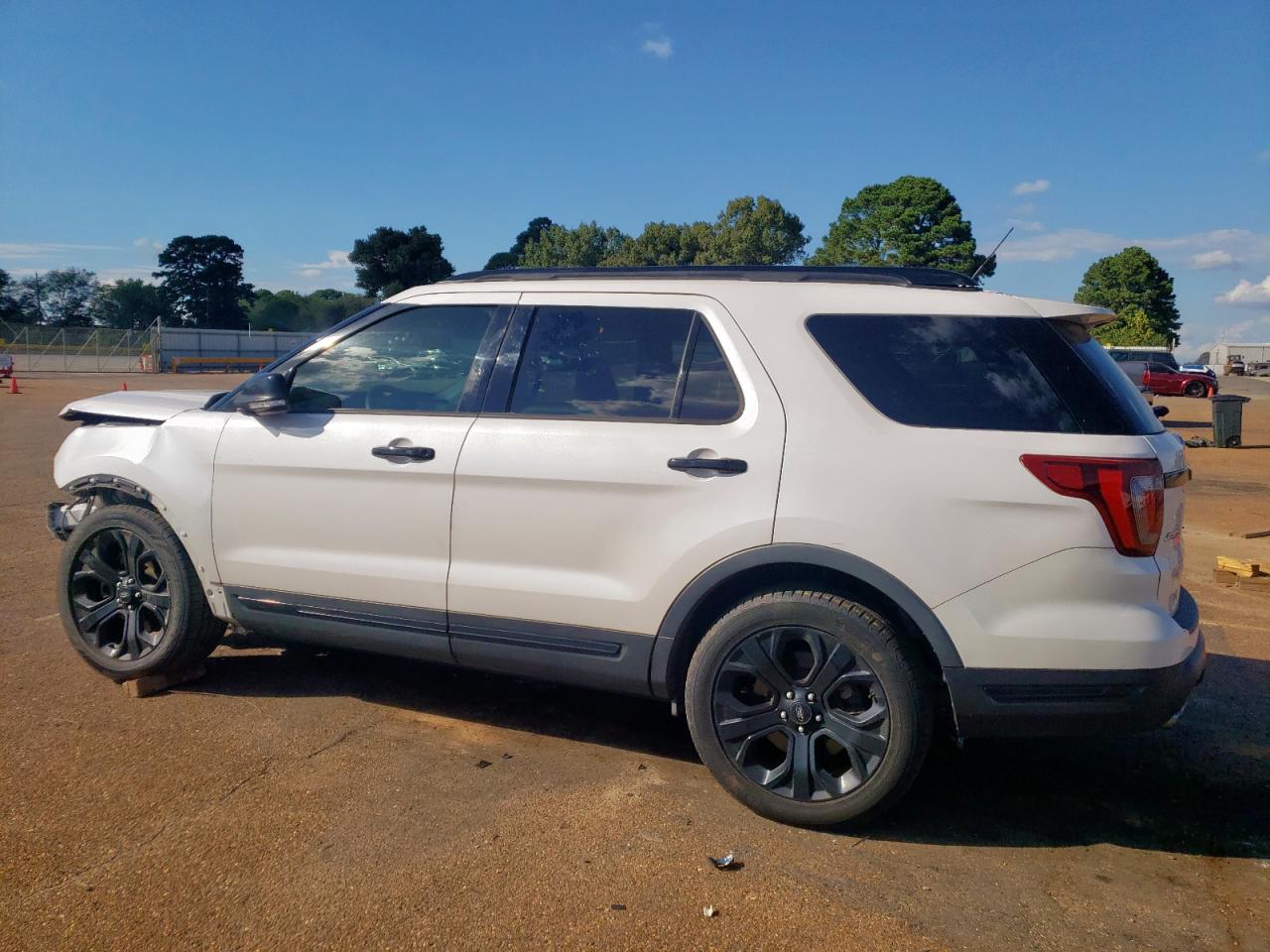 FORD EXPLORER SPORT