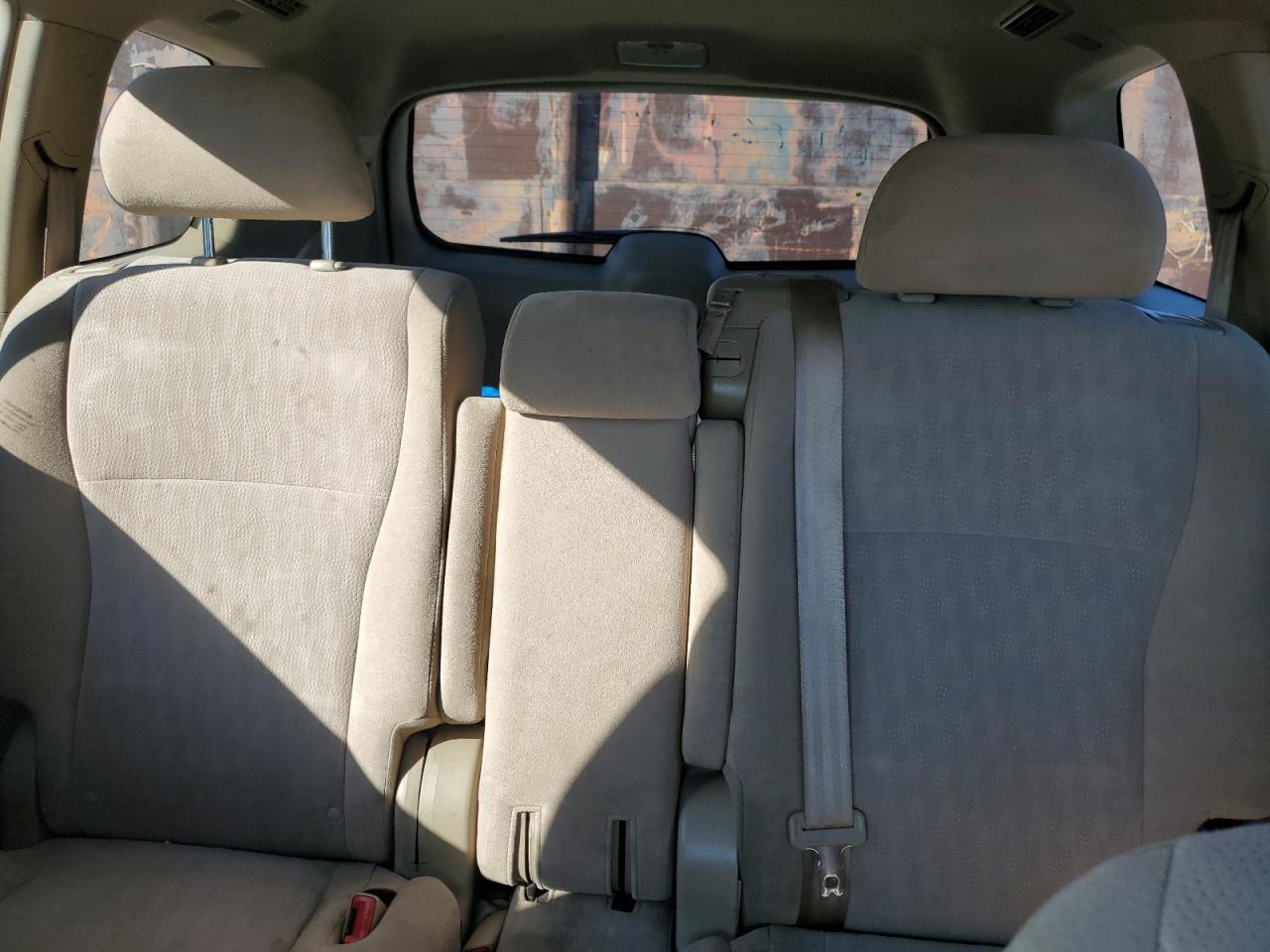 TOYOTA HIGHLANDER BASE