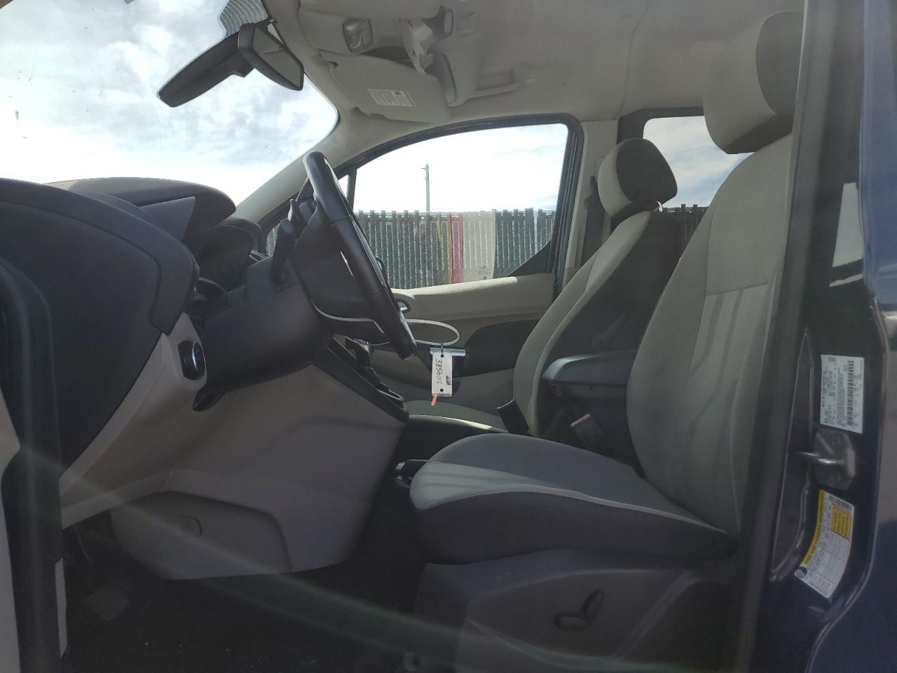 FORD TRANSIT CONNECT XLT