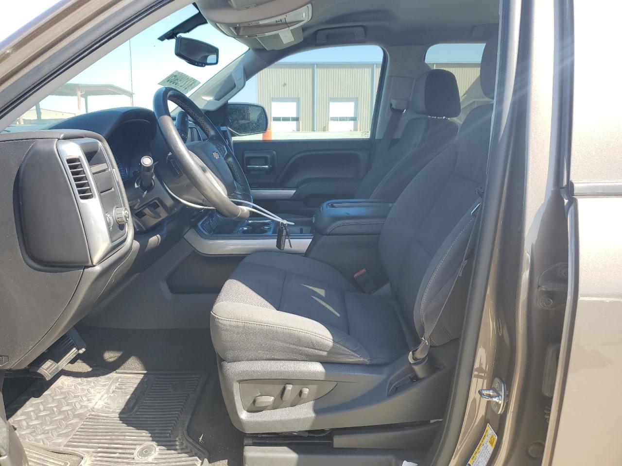 CHEVROLET SILVERADO C1500 LT