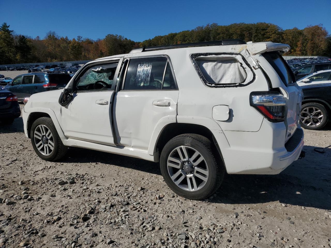 TOYOTA 4RUNNER SE