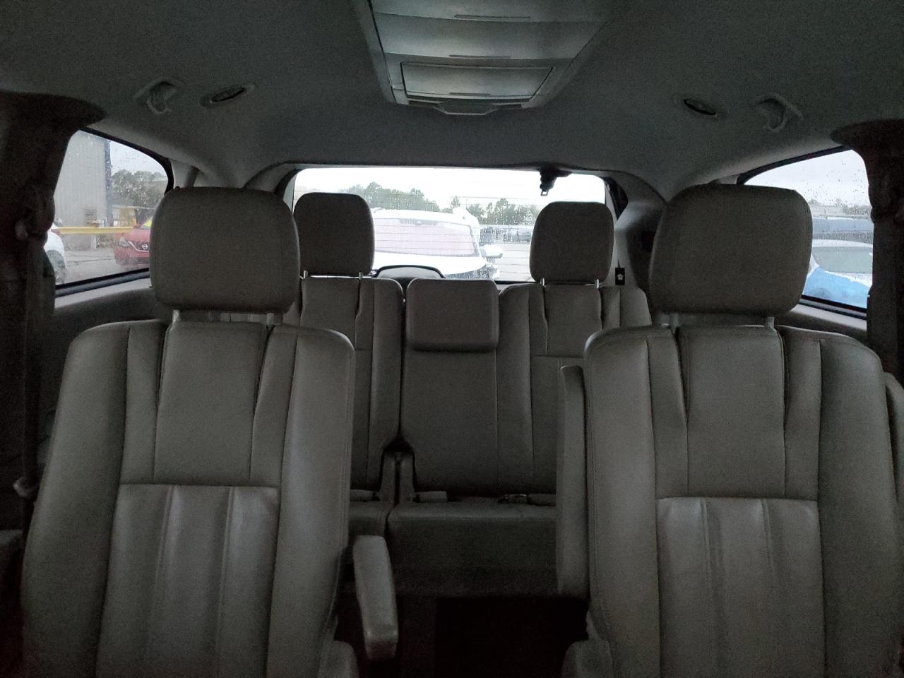 Lot #3302816921 2016 CHRYSLER TOWN & COU