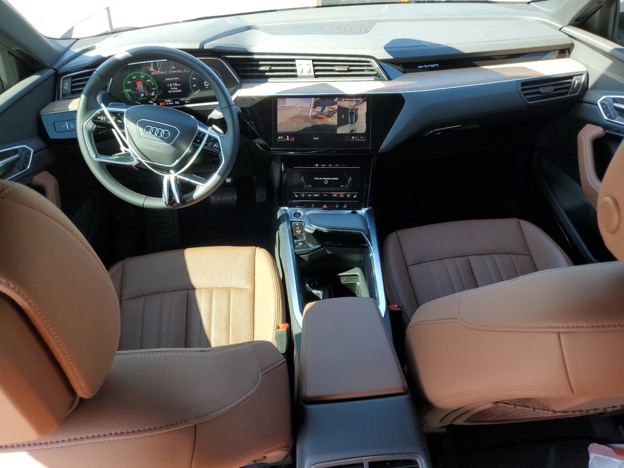 AUDI Q8 PREMIUM PLUS