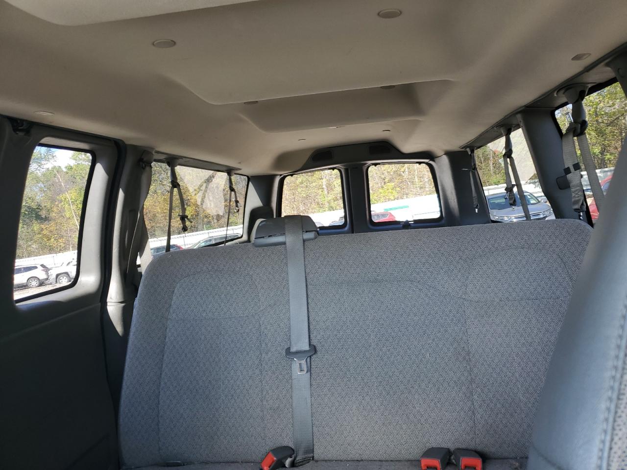 CHEVROLET EXPRESS LT