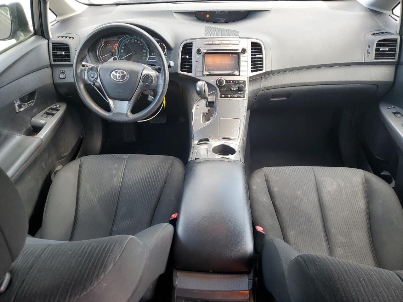 TOYOTA VENZA LE