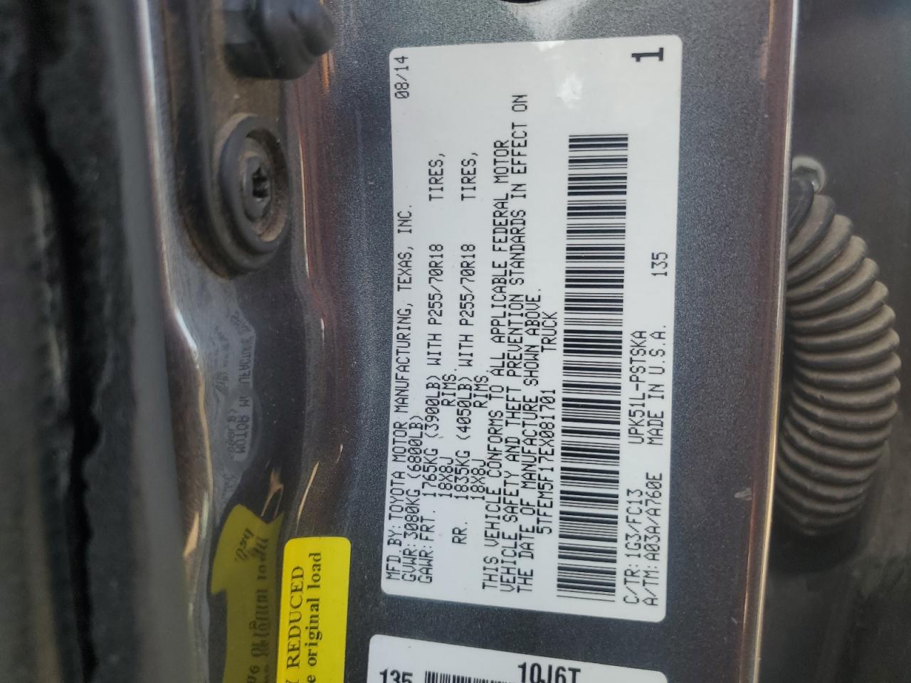 TOYOTA TUNDRA CREWMAX SR5