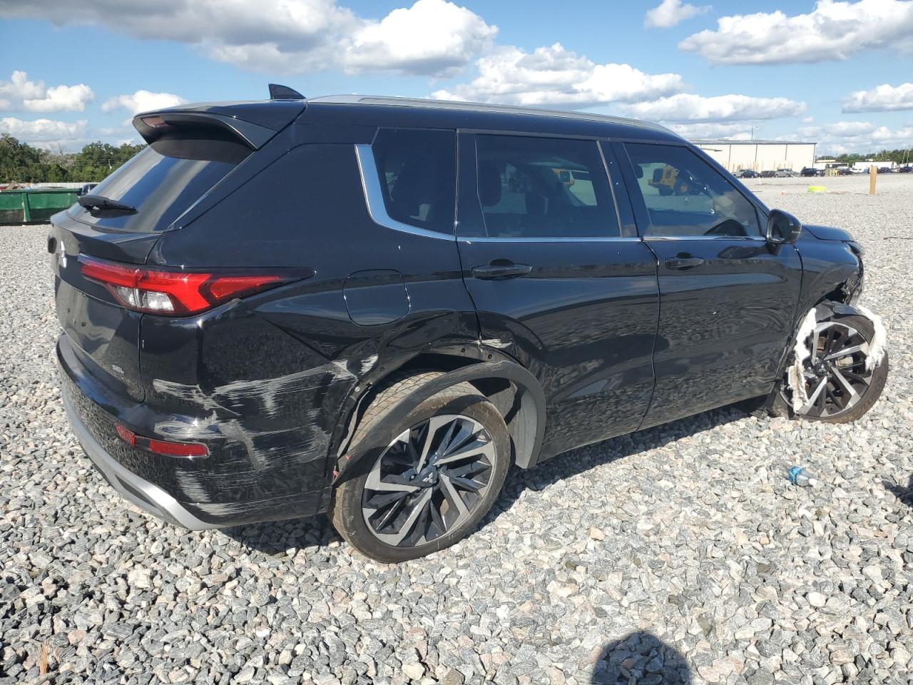 MITSUBISHI OUTLANDER SEL