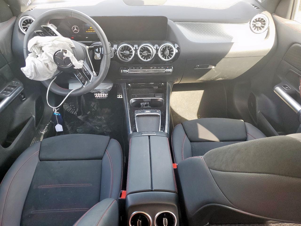 MERCEDES-BENZ GLA-CLASS 250