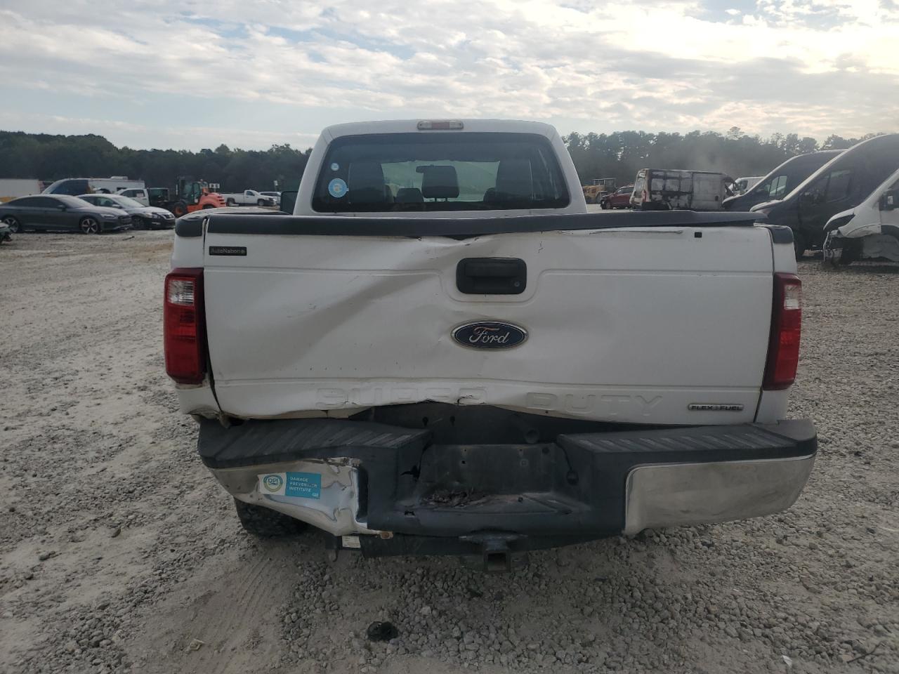 FORD F-250 SUPER DUTY