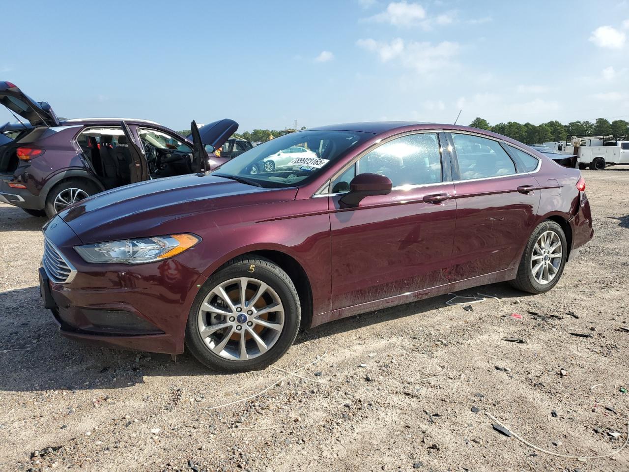 Lot #3303866685 2017 FORD FUSION SE