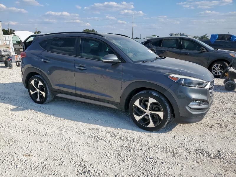 2018 HYUNDAI TUCSON VAL KM8J33A2XJU793505