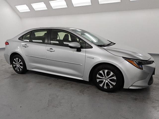 2021 TOYOTA COROLLA LE JTDEAMDE9MJ015192