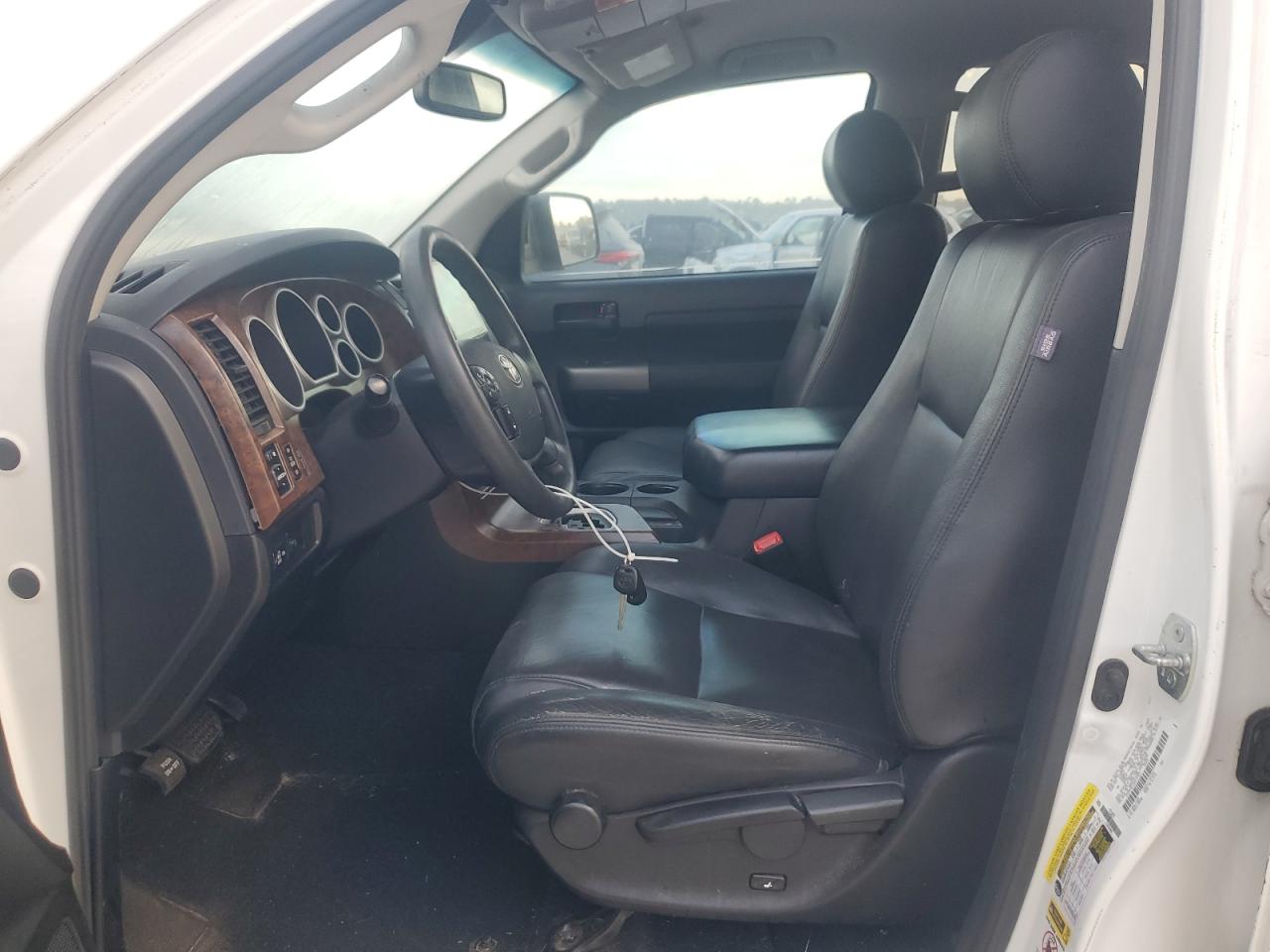 TOYOTA TUNDRA DOUBLE CAB SR5