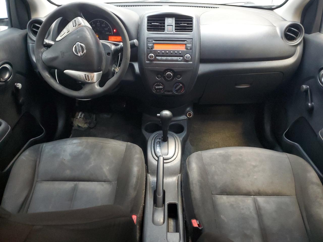 NISSAN VERSA S