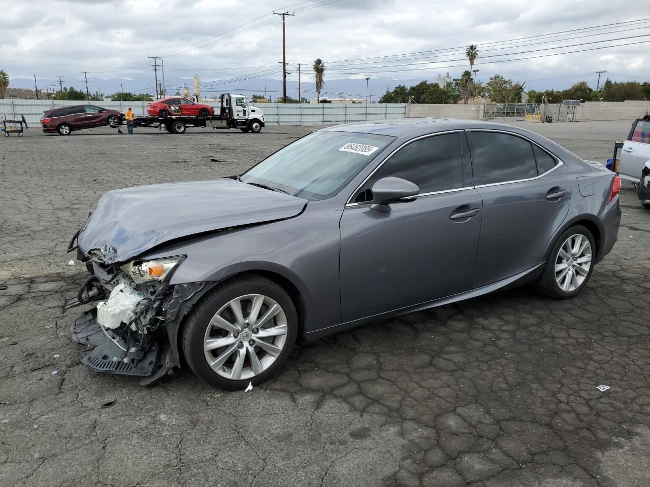 LEXUS IS 200T