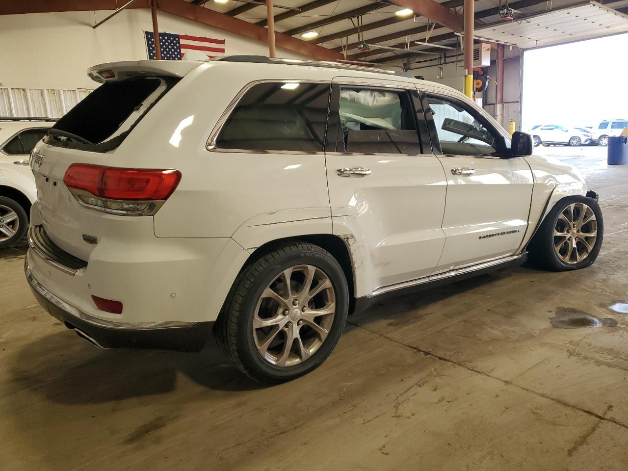 JEEP GRAND CHEROKEE SUMMIT