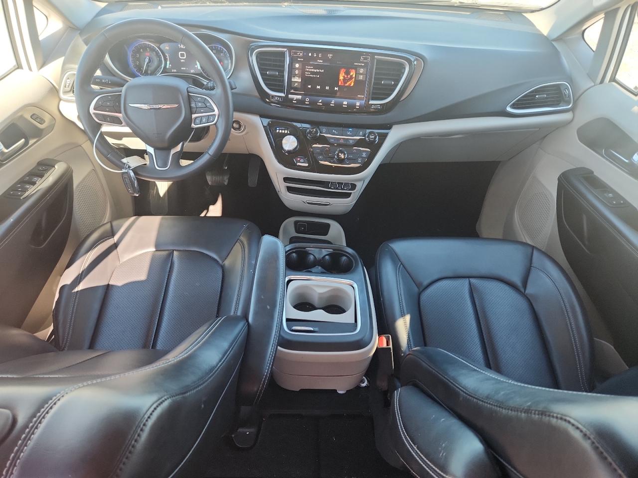 CHRYSLER PACIFICA TOURING L