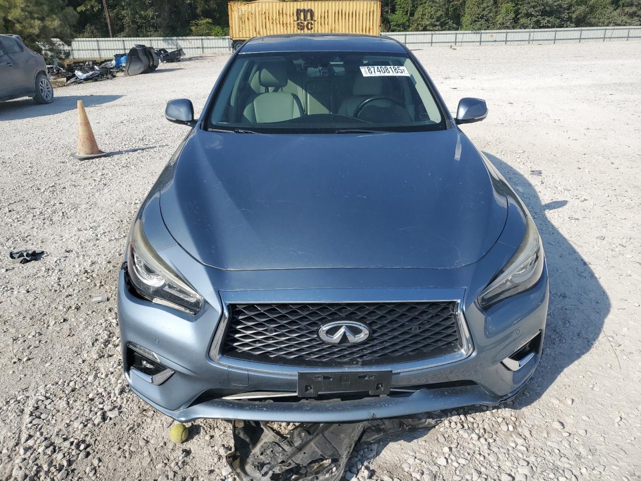 INFINITI Q50 LUXE