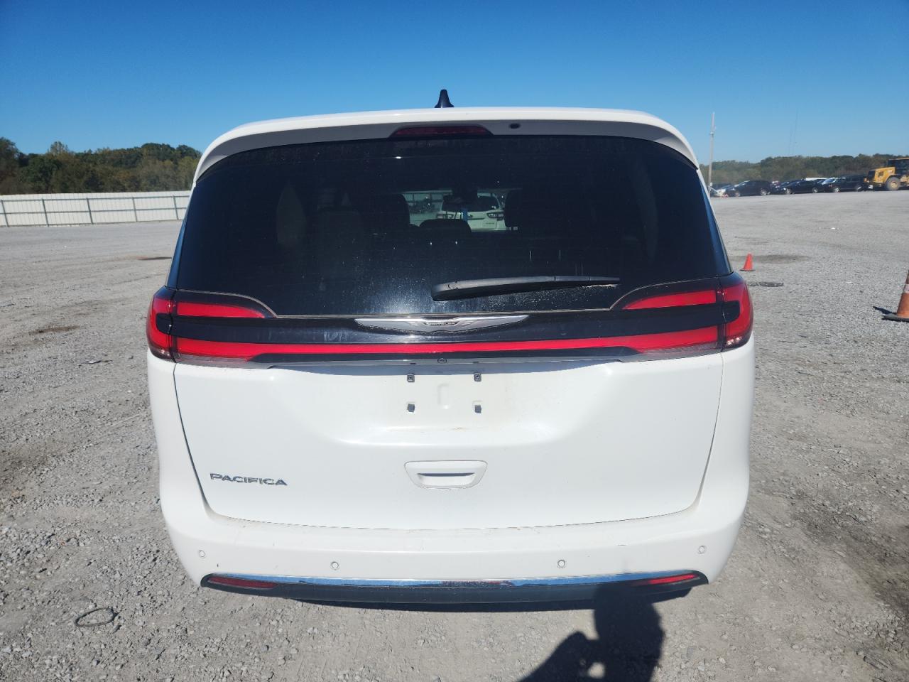 CHRYSLER PACIFICA TOURING L