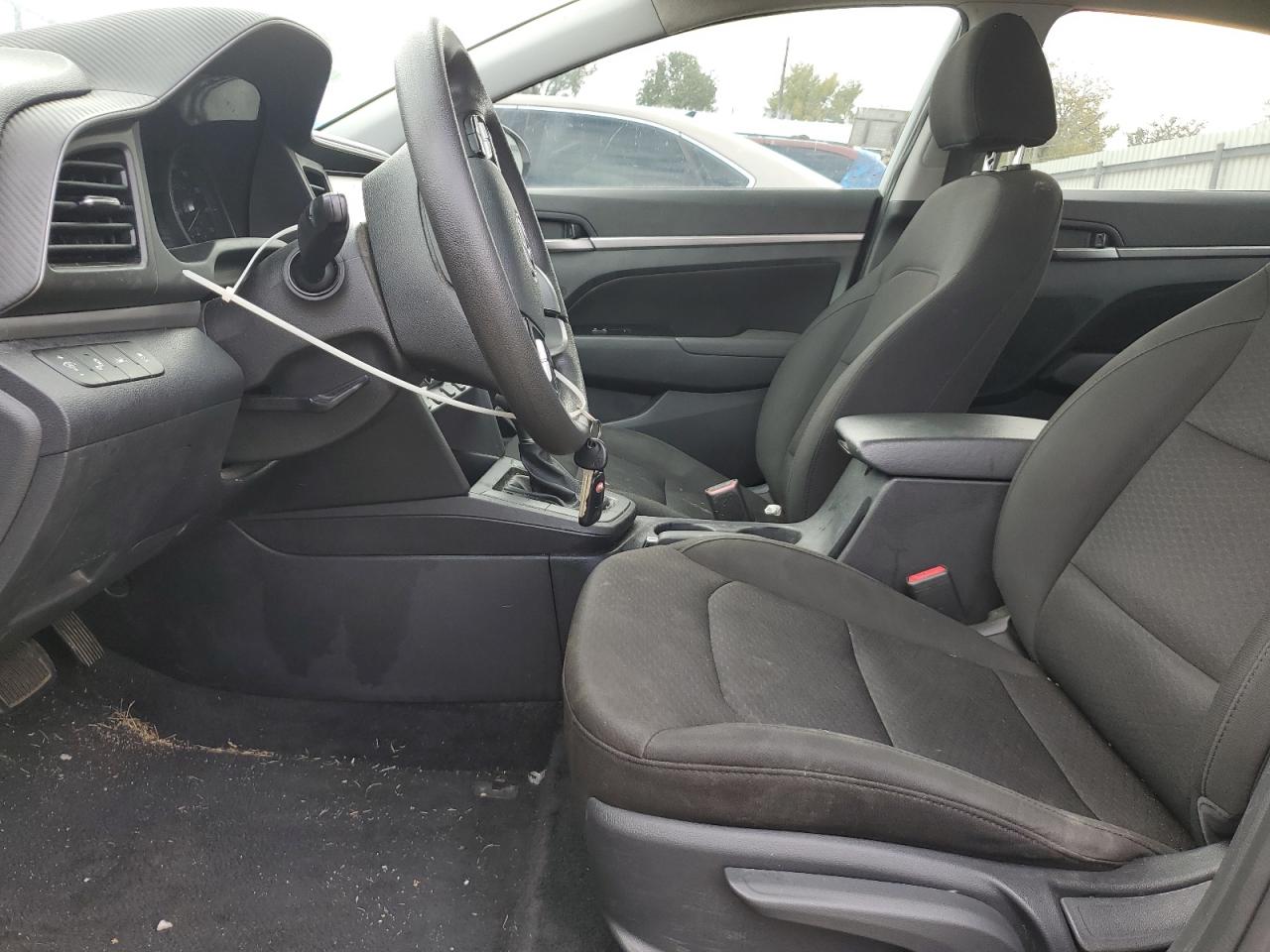 Lot #3303608934 2020 HYUNDAI ELANTRA SE