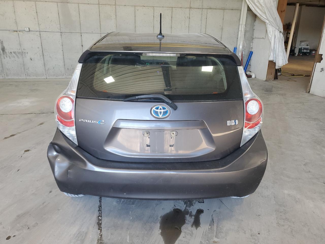 TOYOTA PRIUS C