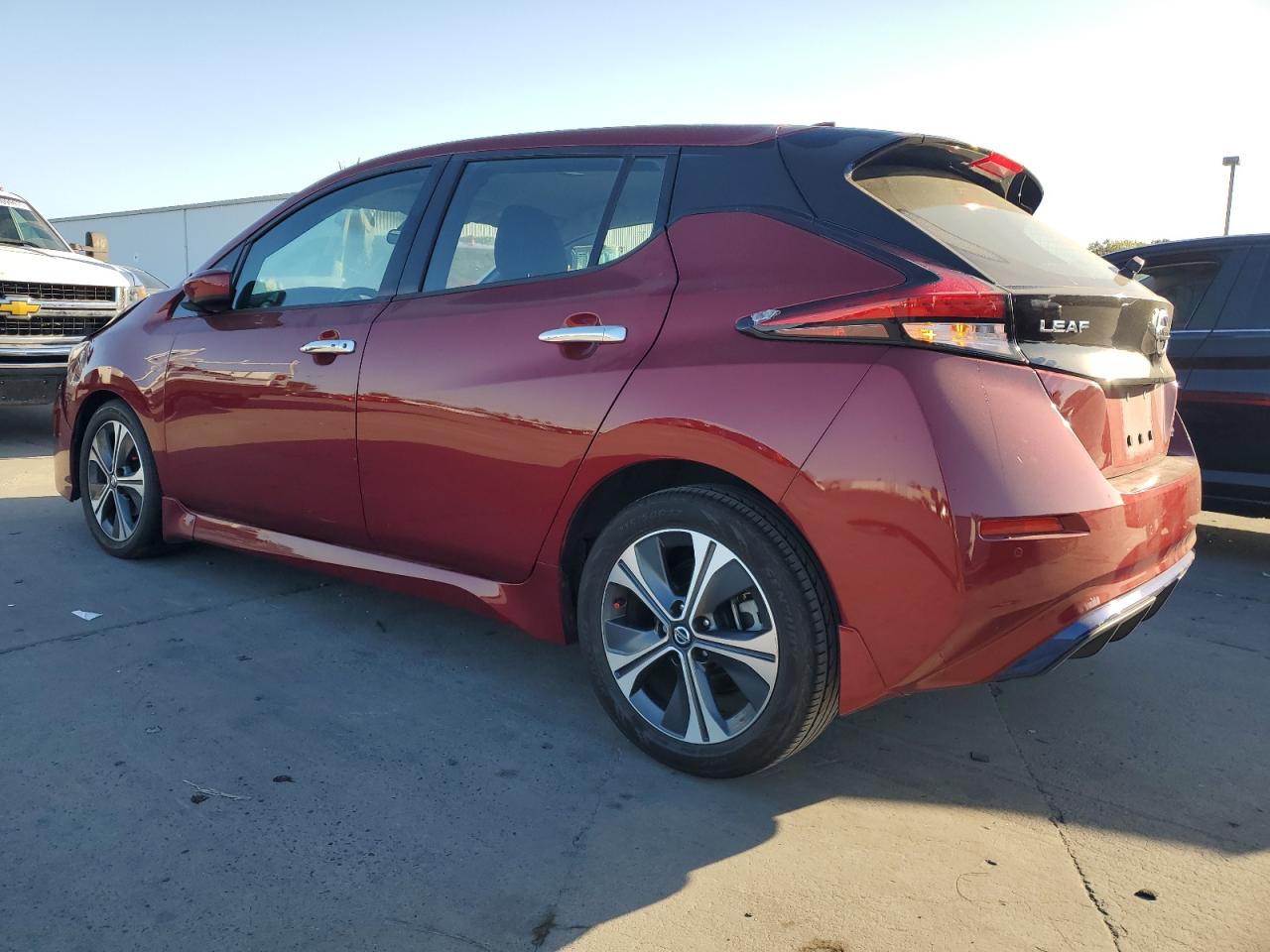 NISSAN LEAF SV