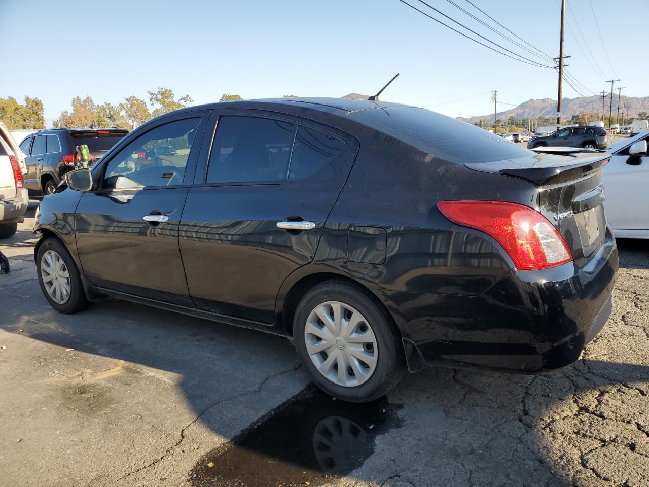 NISSAN VERSA S