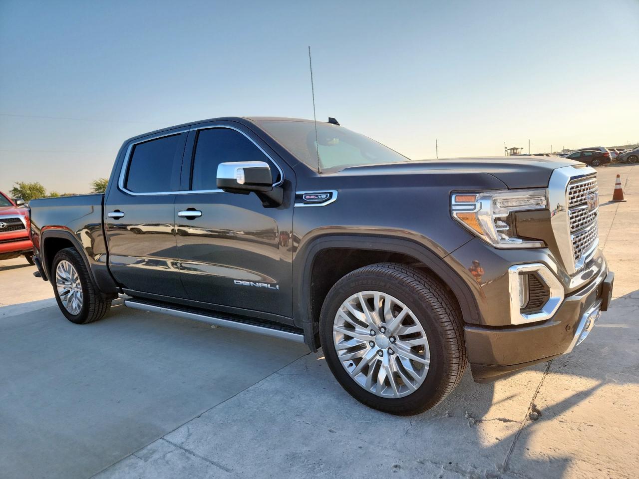 GMC SIERRA K1500 DENALI