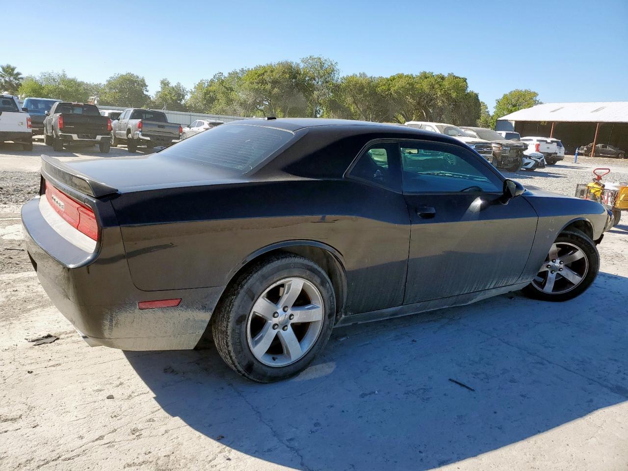 DODGE CHALLENGER