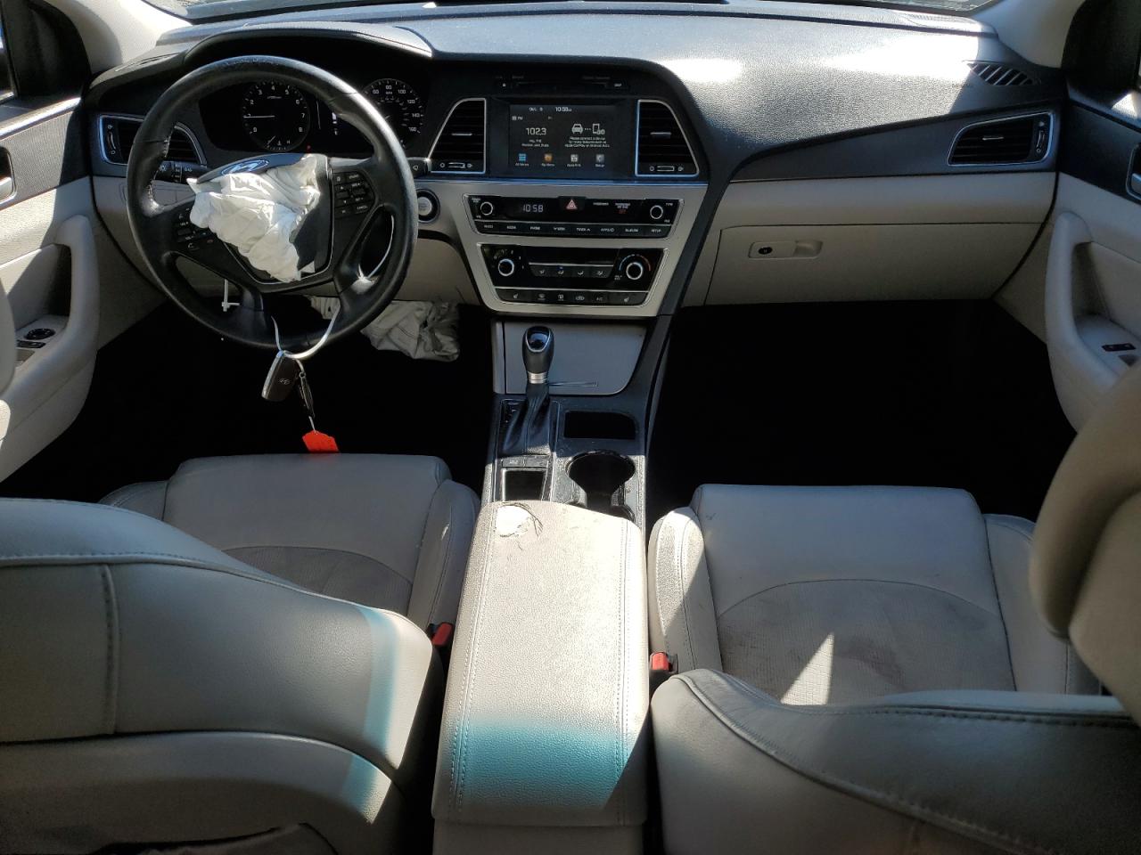 HYUNDAI SONATA SPORT