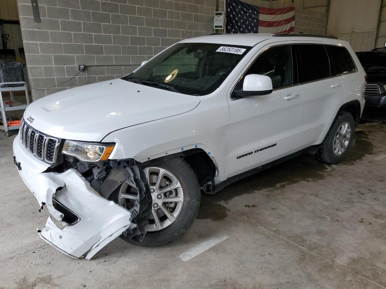 JEEP GRAND CHEROKEE LAREDO