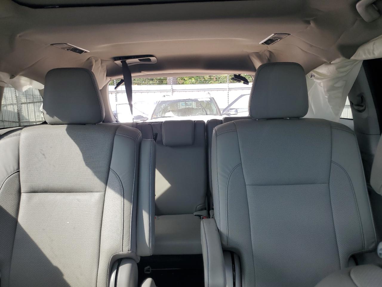 TOYOTA HIGHLANDER LIMITED