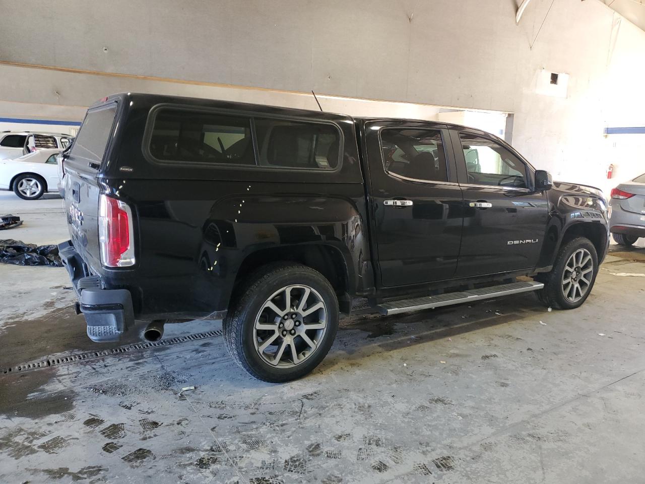 GMC CANYON DENALI