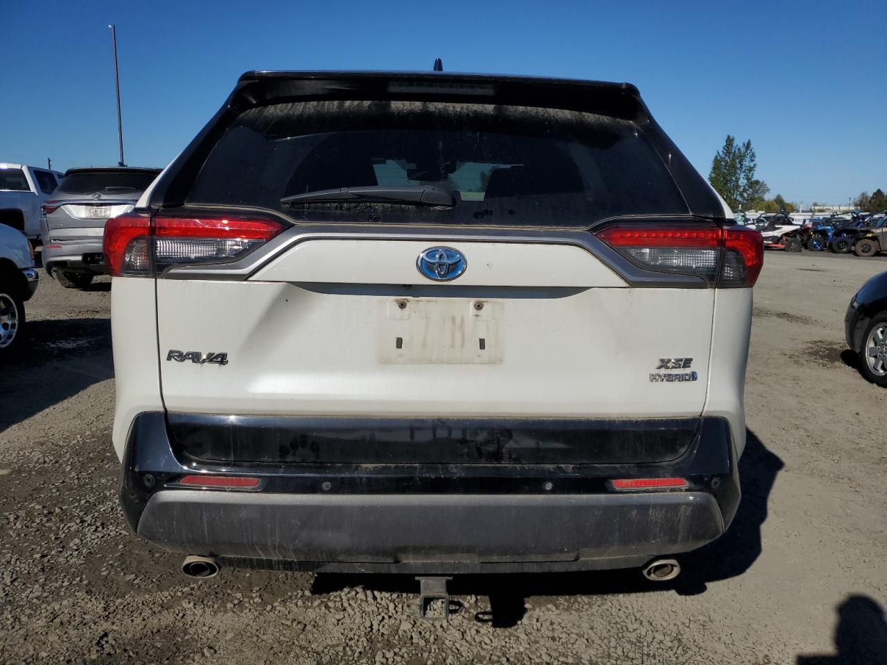 TOYOTA RAV4 XSE